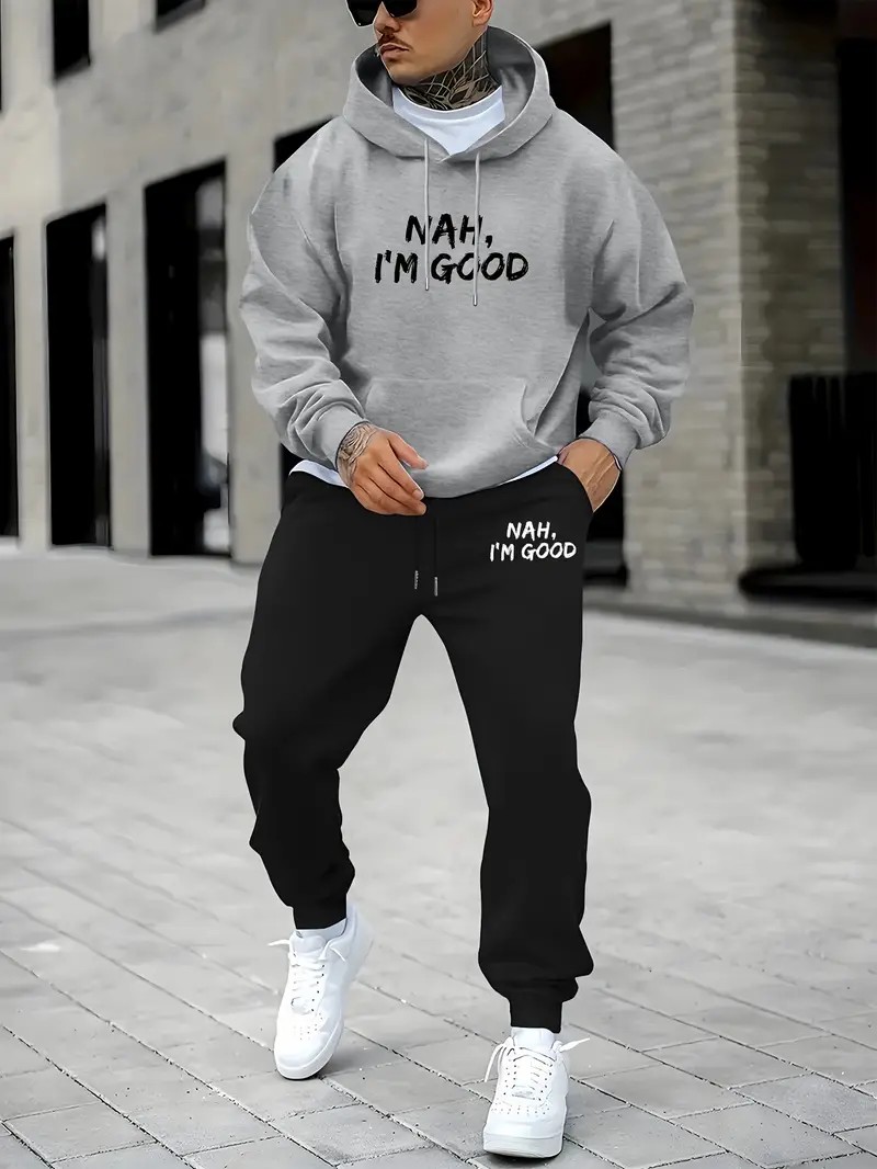 Street Fashion In China - ชุดเสื้อฮู้ดผู้ชายลายพิมพ์ตัวอักษร 3 มิติ สไตล์ลำลองแฟชั่นสตรีท ใส่สบาย เนื้อผ้านุ่ม