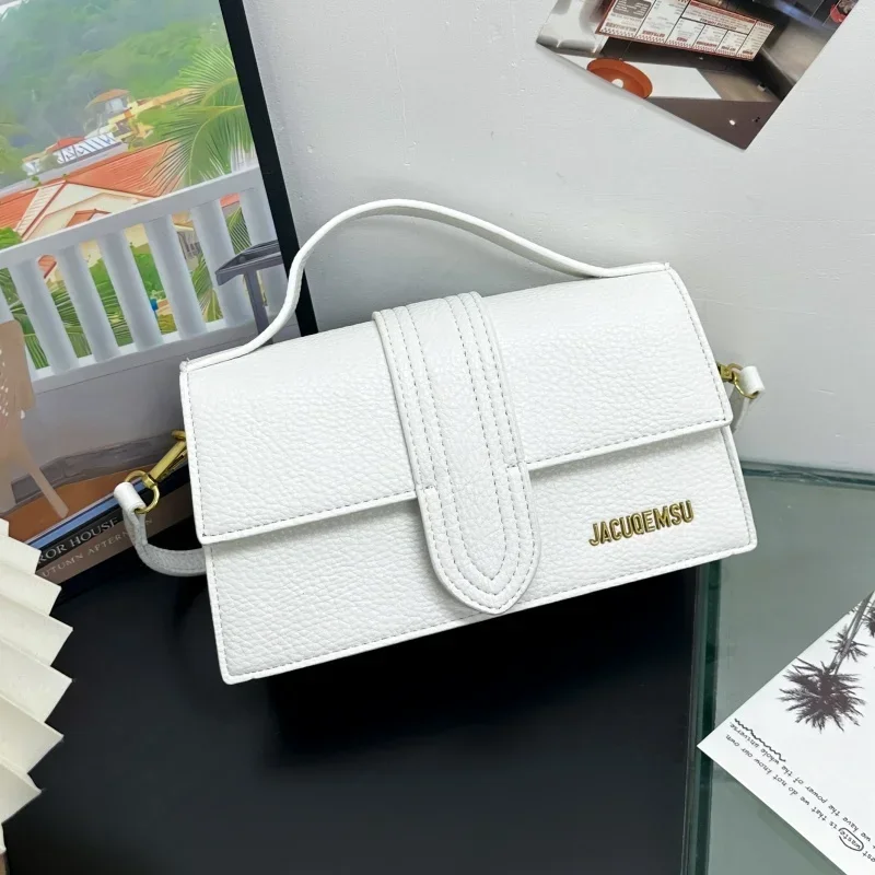 กระเป๋าผ้าอ้อมดีไซเนอร์แบรนด์ห - Street Fashion In Paris บทวิจารณ์และราคา