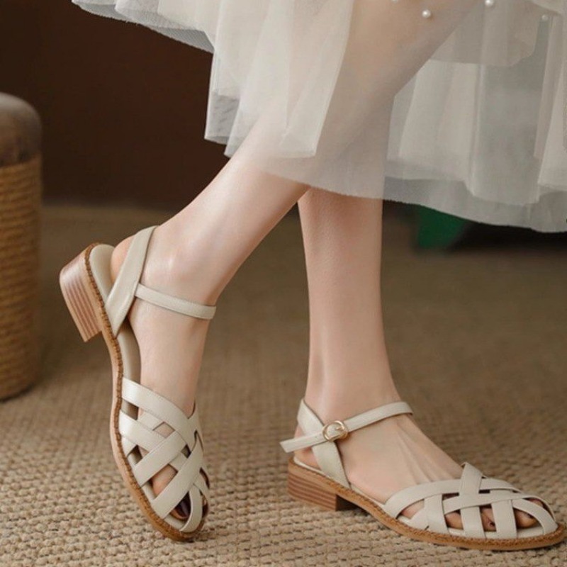 รองเท้าหญิง 2025 สายคล้องคอผู้ - Street Fashion Female บทวิจารณ์และราคา